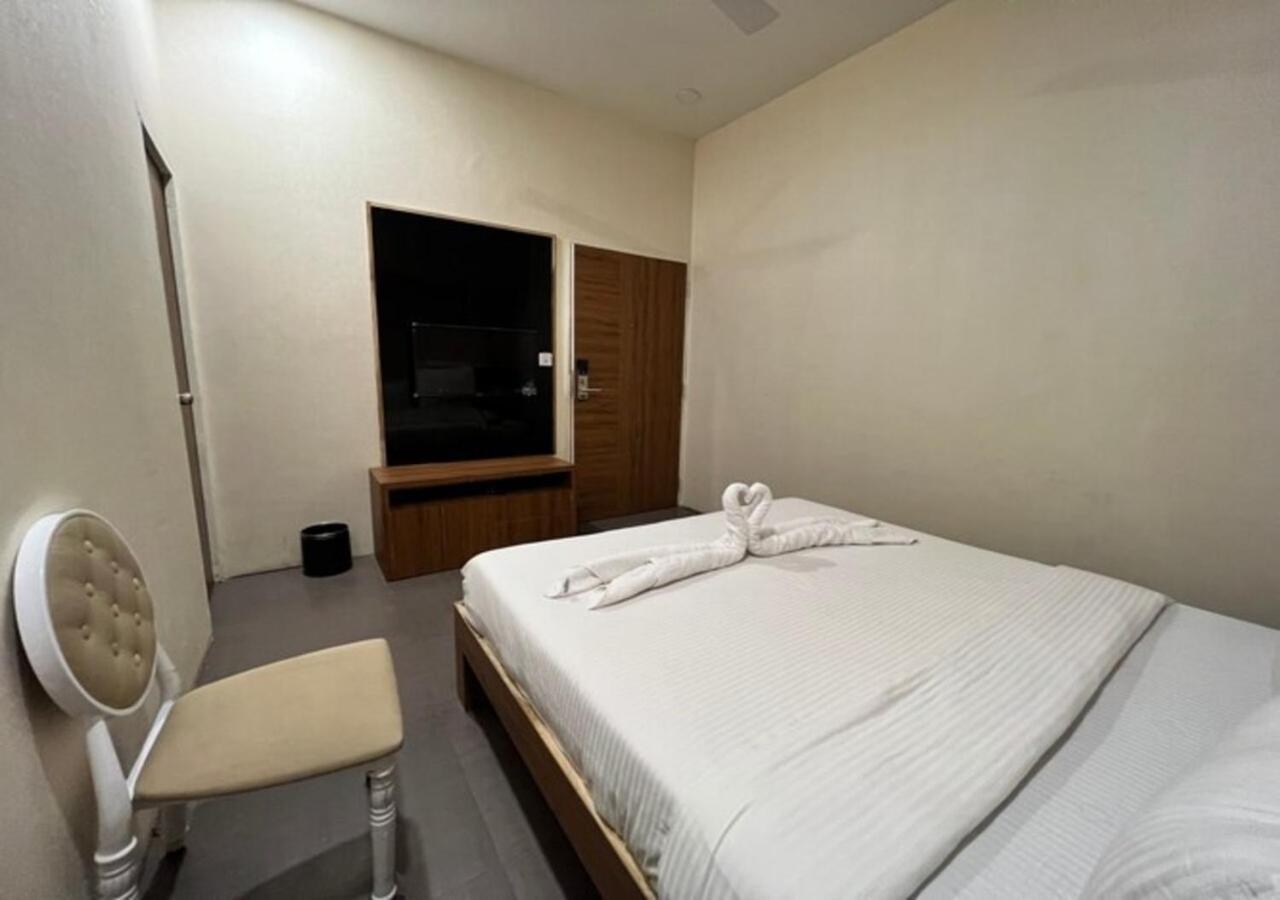 One Earth Santu Eco Resort Bhavnagar Eksteriør billede